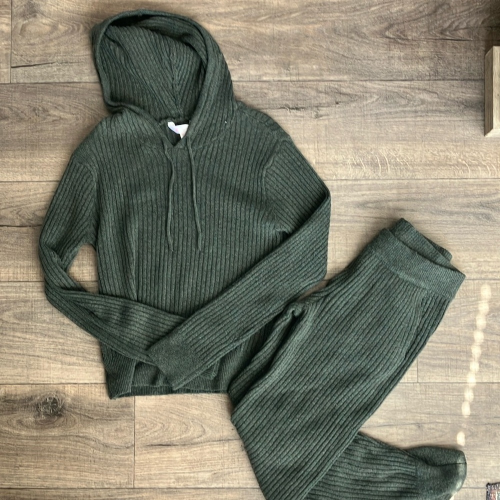 Fall Two Piece Set Hoodie with Cozy Leggings Size Medium